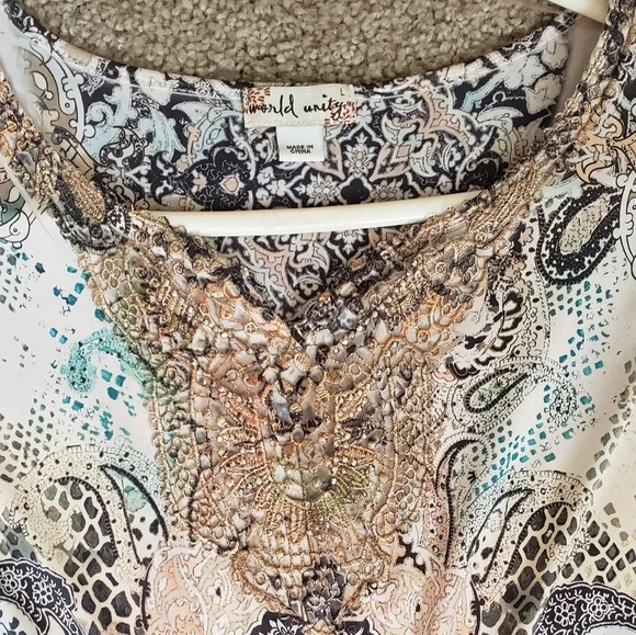 World unity womens top shirt sz large - Picture 2 of 6